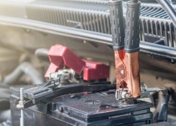 What Are the Common Symptoms of a Dead Battery