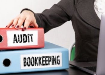 Is a Bookkeeper a Good Career Choice