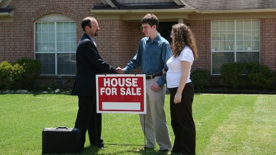 9 Things Nobody Tells You About Selling a House