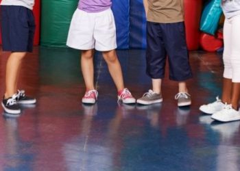 How to Choose the Best Children's Shoes for Flat Feet