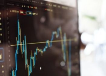 PrimeOakmont Review – What Makes this Broker Different