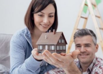 Building a House vs. Buying: What Are the Pros and Cons
