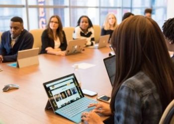 How to Deal with Practices at Workplace That are Gender Biased