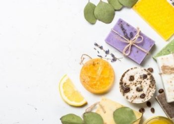 Natural Soap Bars: What They Contain and What to Look For