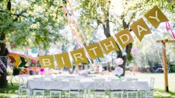 5 Reasons to Celebrate With Custom Birthday Yard Signs