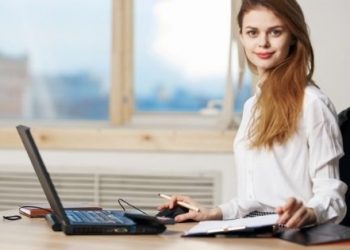 7 Factors to Consider When Choosing a Company Secretary