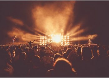 So Worth It - Top Reasons to Go to a Luke Combs Concert