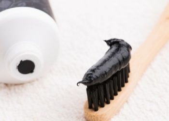 5 Natural Toothpastes Worth Trying