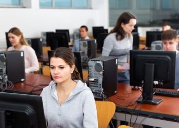 Job Market Opportunities For Students Majoring in Computer Science