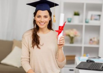 5 Reasons to Consider an Online MBA in Accounting for Career Advancement